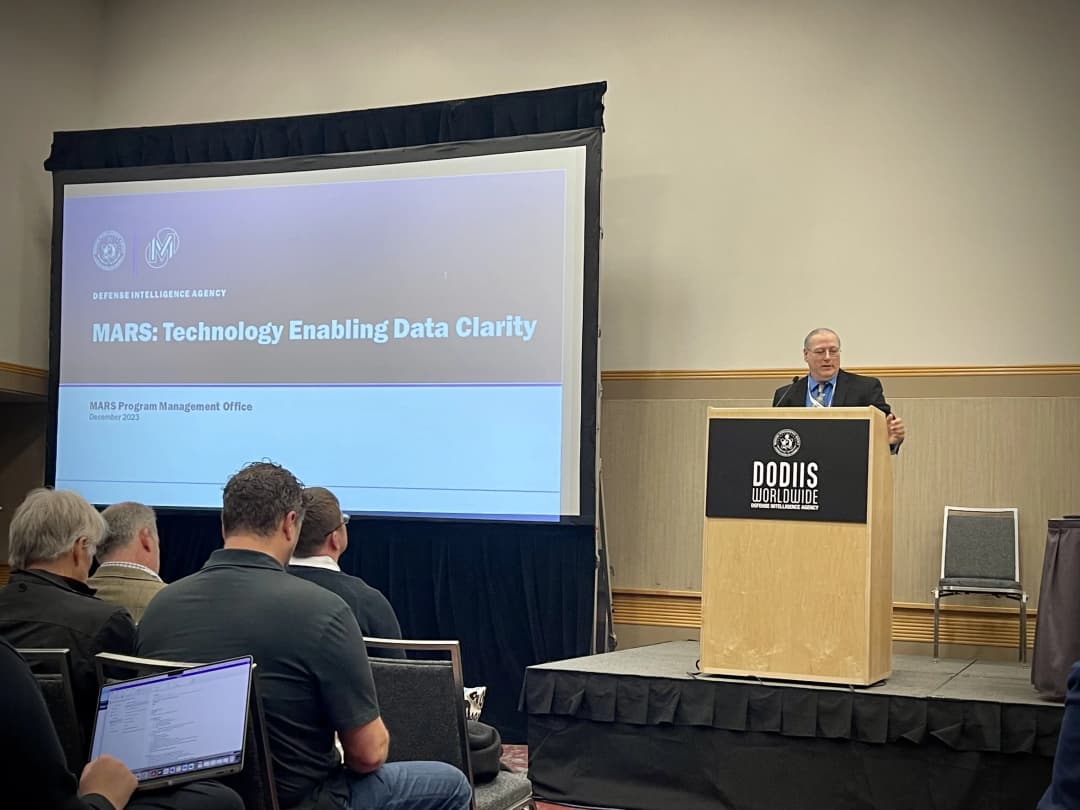 Tim Wood speaking at DODIIS Worldwide 2023